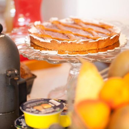 Le Peonie Bed & Breakfast Peveragno Eksteriør bilde