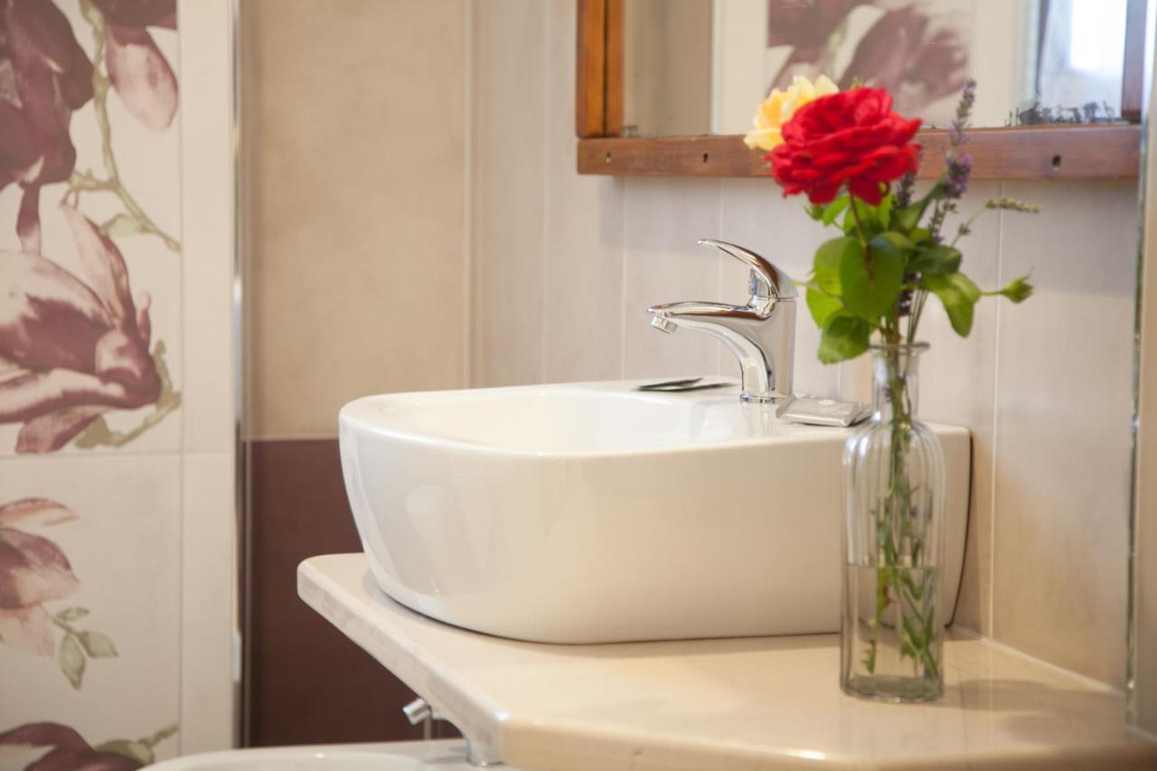 Le Peonie Bed & Breakfast Peveragno Eksteriør bilde